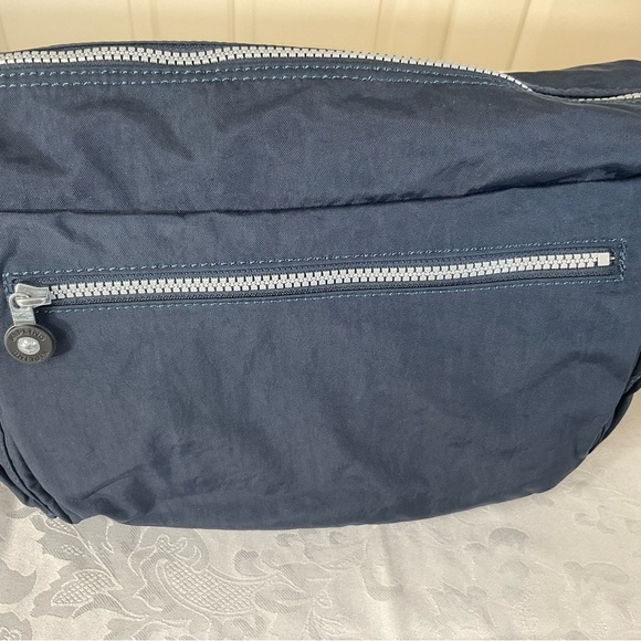 Kipling Crossbody Bag  Blue Nylon New Without Tags - Picture 4 of 9